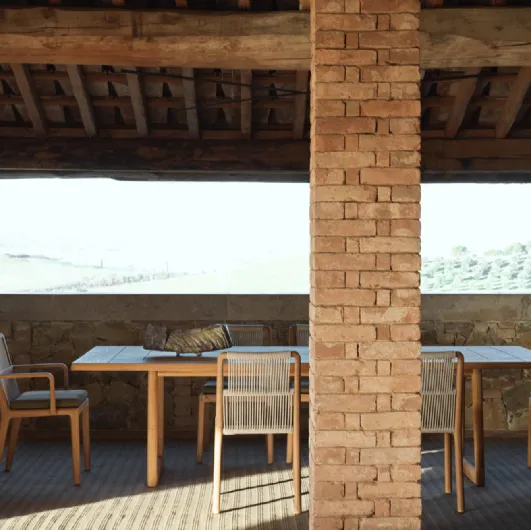 Fairmount solid teak table by Molteni & C.