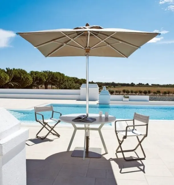 Ethimo's Free beach umbrella