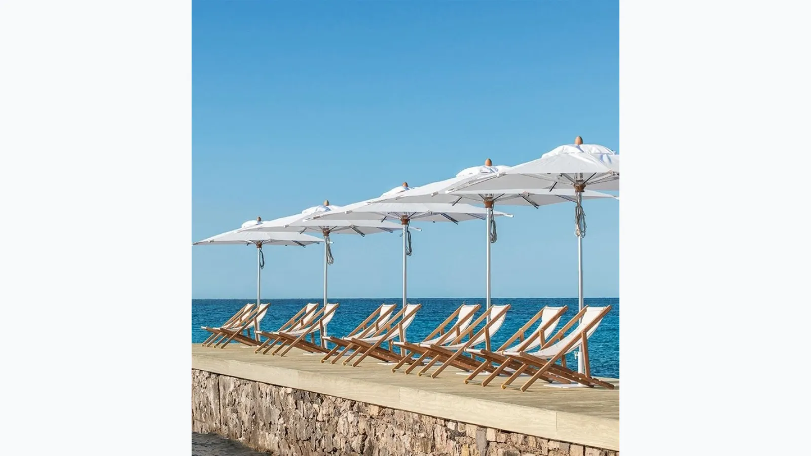 Ethimo's Free Parasol