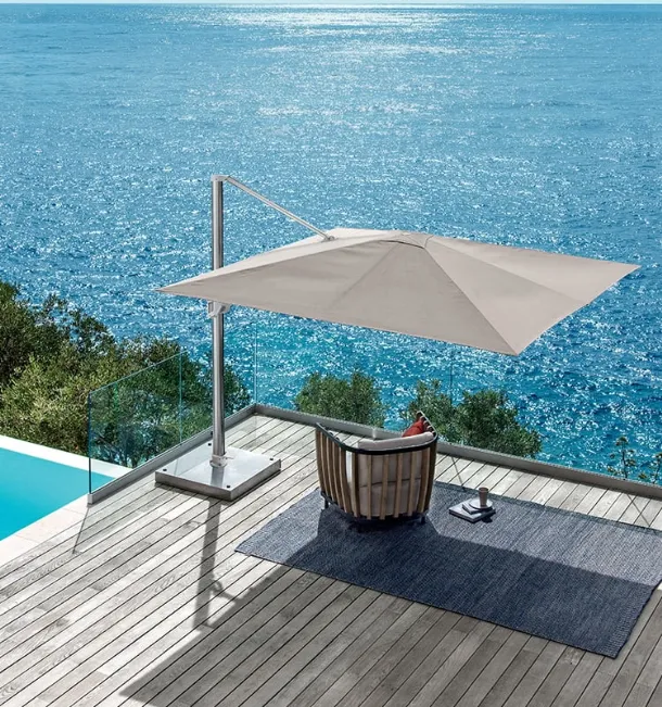 Freedom parasol by Ethimo