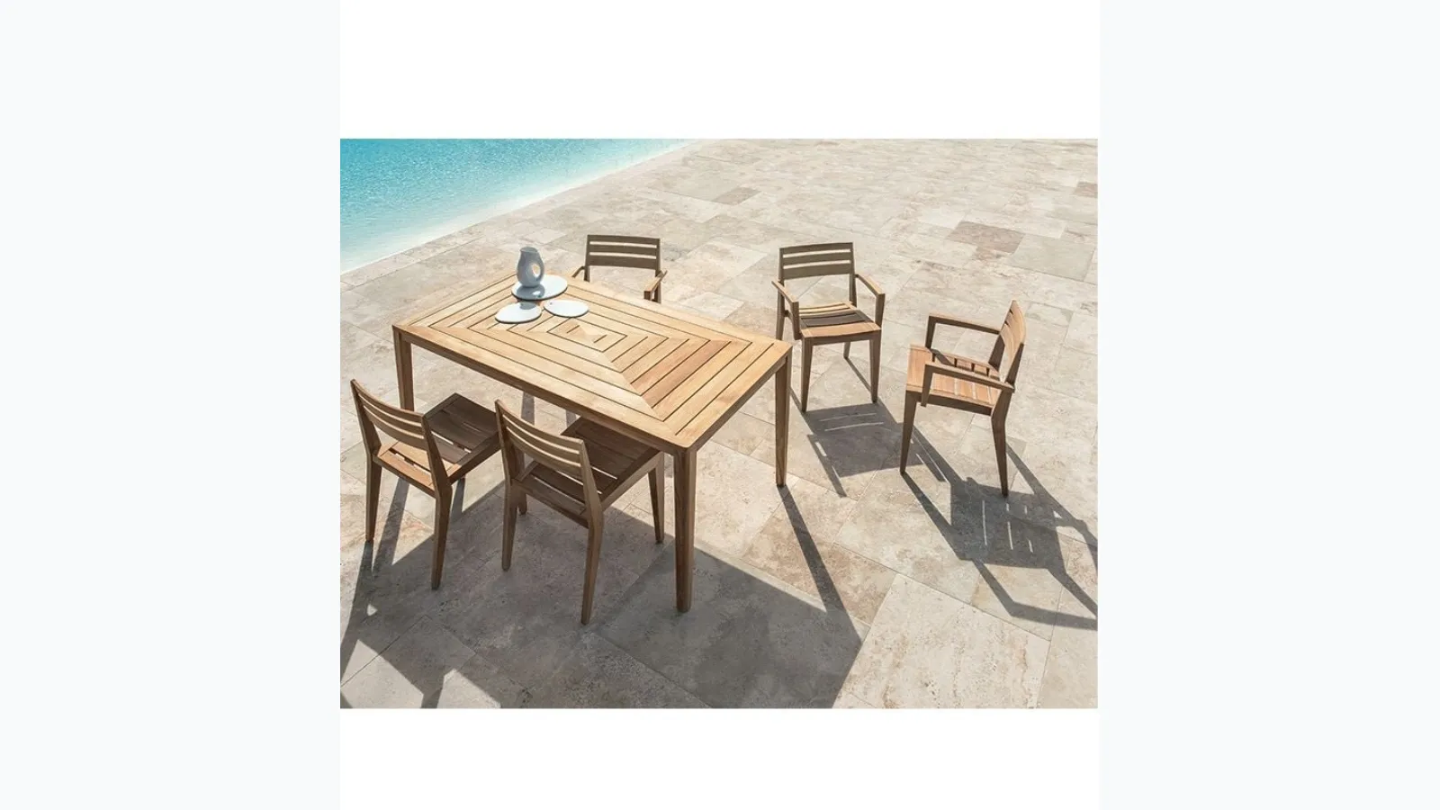 Rectangular Teak Friends table by Ethimo.
