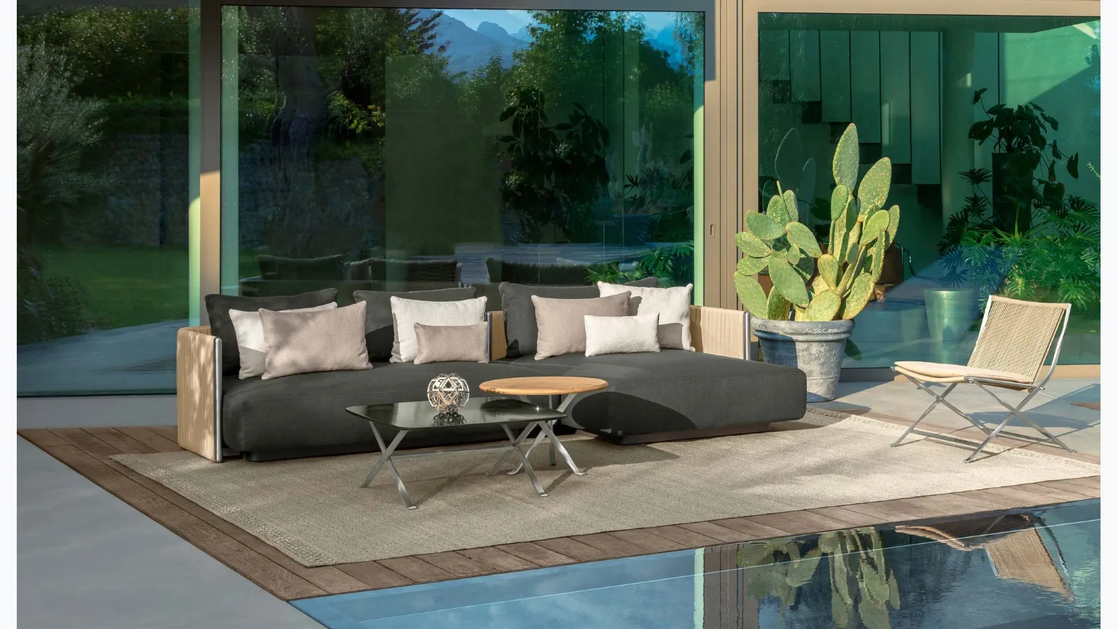 George outdoor furniture by Talenti