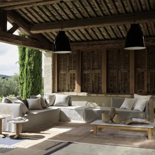 Ghost Out sofa by Gervasoni.