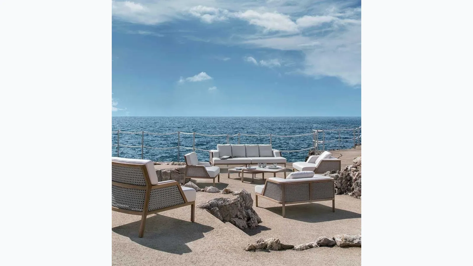 Outdoor living room Grand Life in Teak and Rope Light by Ethimo