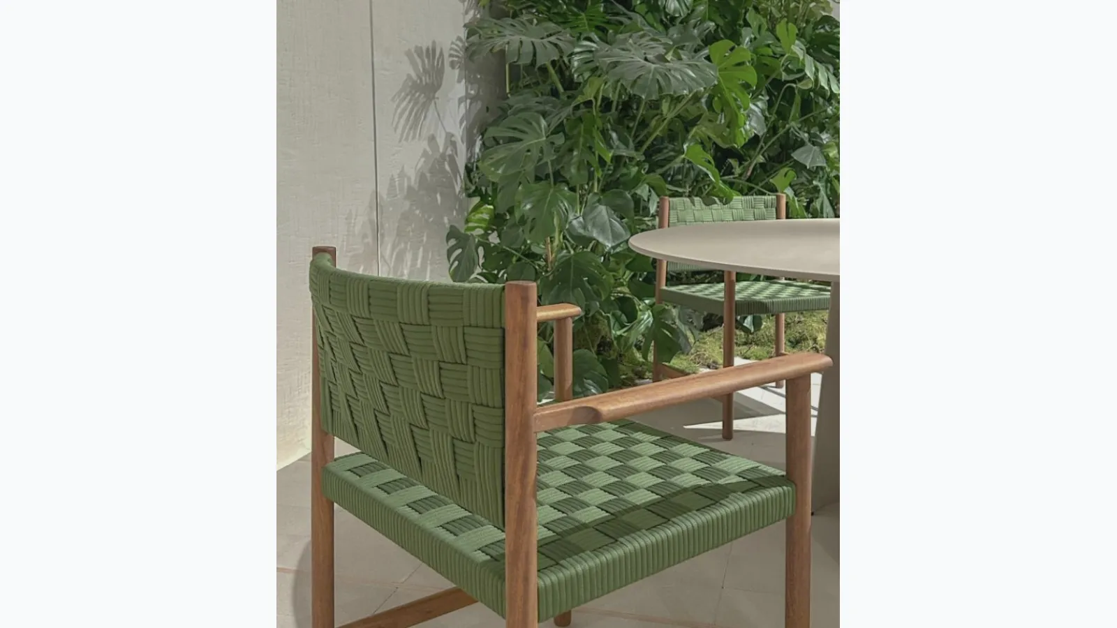 Griante chair in polypropylene yarn and teak by Pedrali