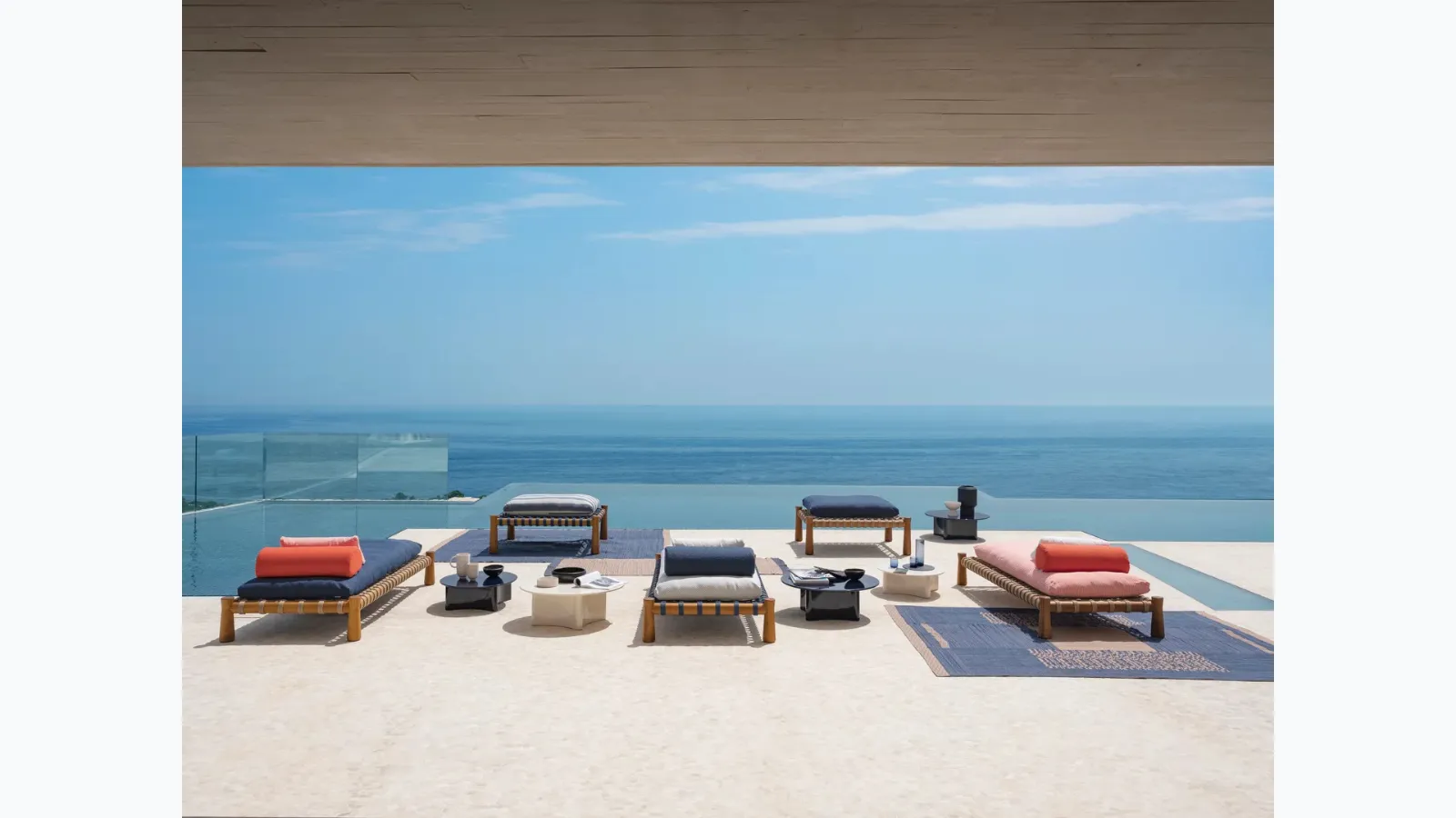 Guna Sun Lounger by Gervasoni