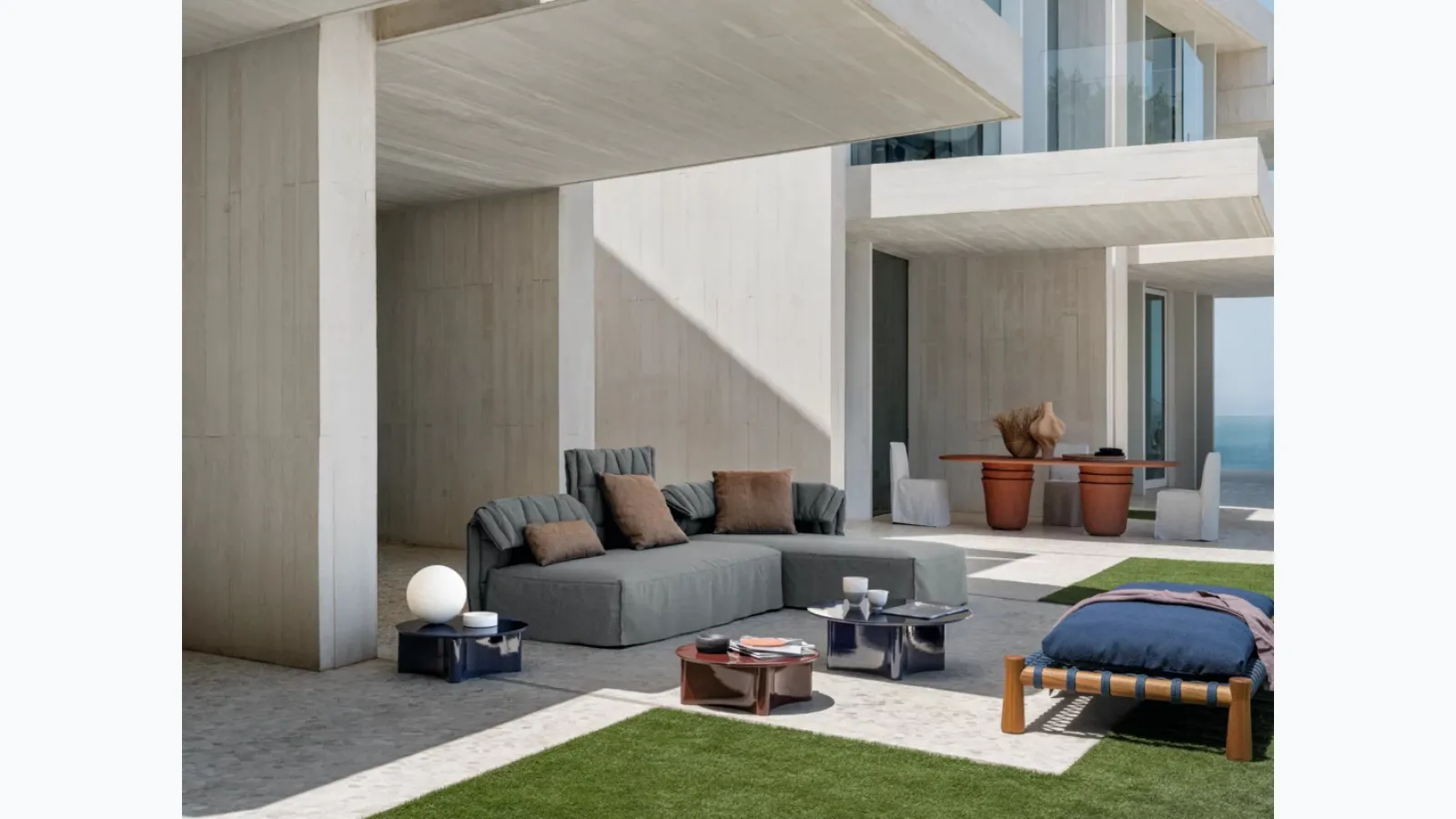 Guna coffee table by Gervasoni