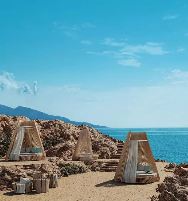 Ethimo's teak Sofa Hut.