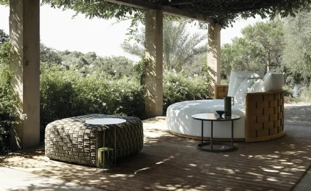 Hyde fabric pouf by Molteni & C