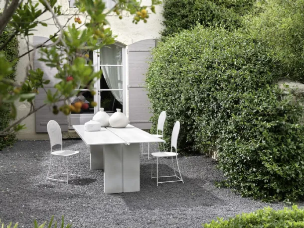 Chair Inout 873 in aluminum by Gervasoni.