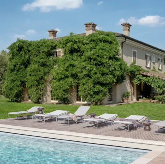 Inout sunbed by Gervasoni.