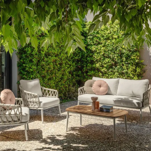 Outdoor furniture Iris by Talenti
