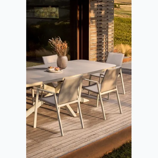 Isacco Table with Bizzotto Sintered Stone Top