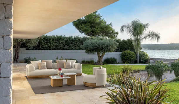 Itaca outdoor furniture by Talenti