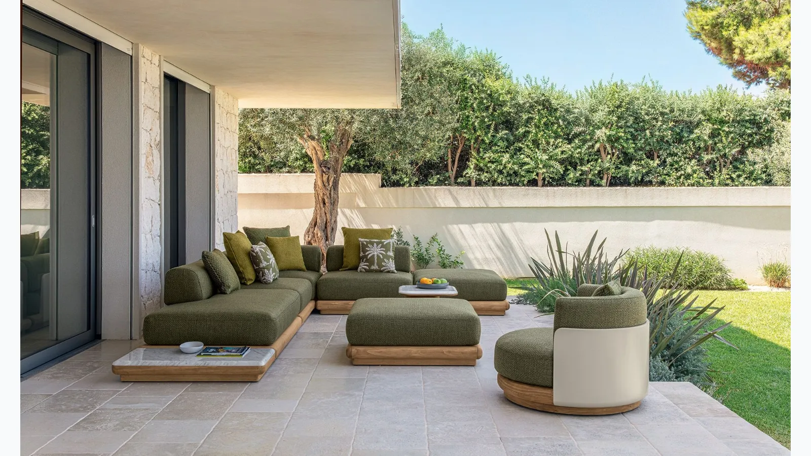 Itaca outdoor furniture by Talenti