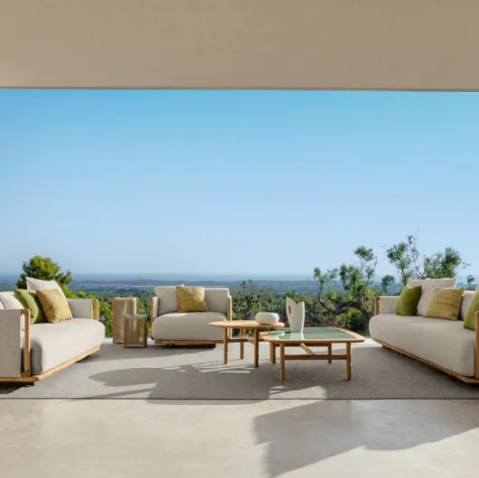 Jun outdoor furniture in wood and Talenti fabric.