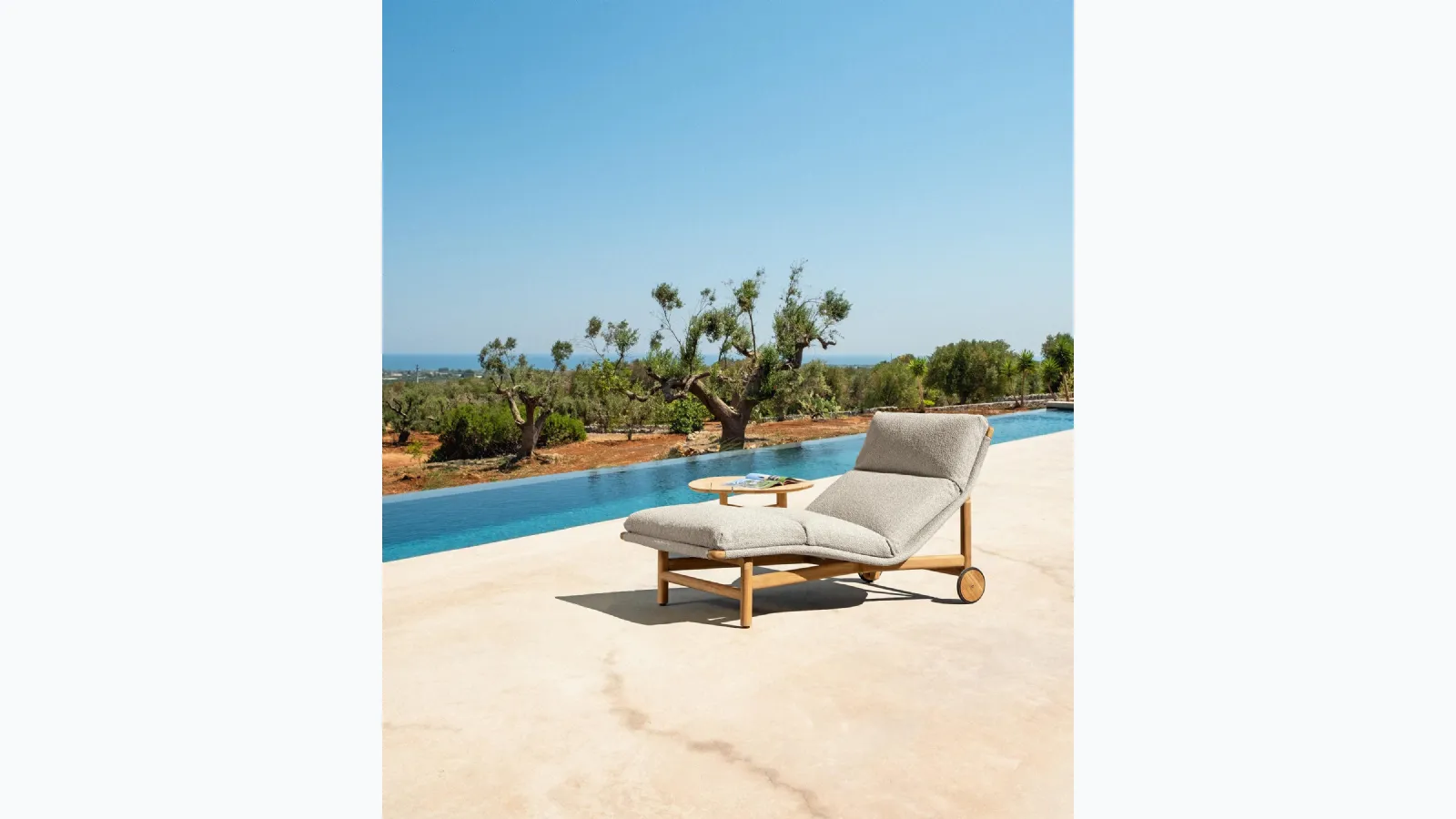 Jun padded fabric daybed with wood by Talenti