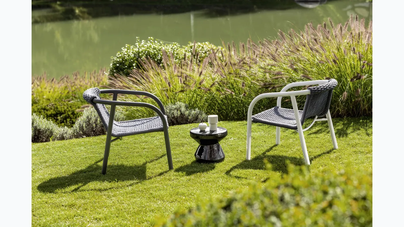 Ken armchair in polyethylene rope and aluminum by Gervasoni.