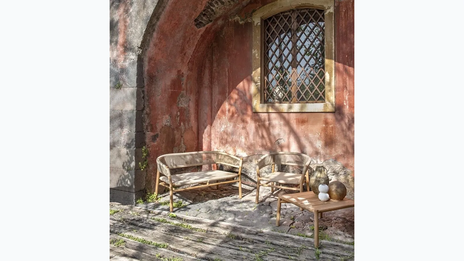 Outdoor lounge Kilt in Teak and Round Rope by Ethimo