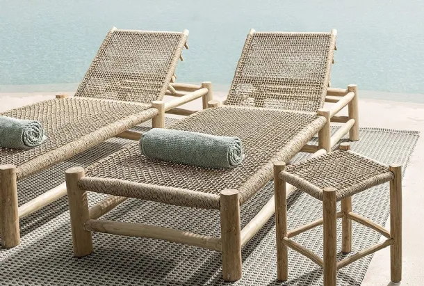 Sunbed and stool in synthetic fiber and Lampok wood by Bizzotto.