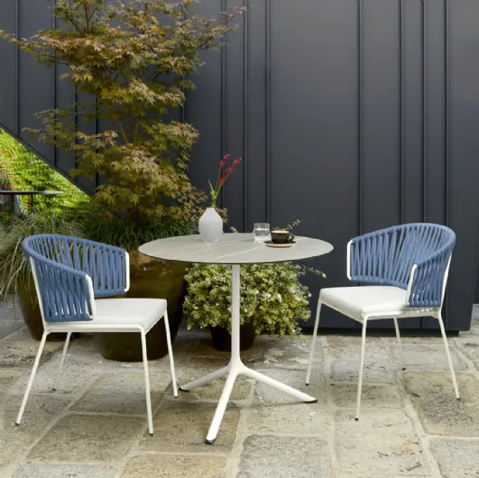 Chair Lisa Filò Nest by Scab Design.