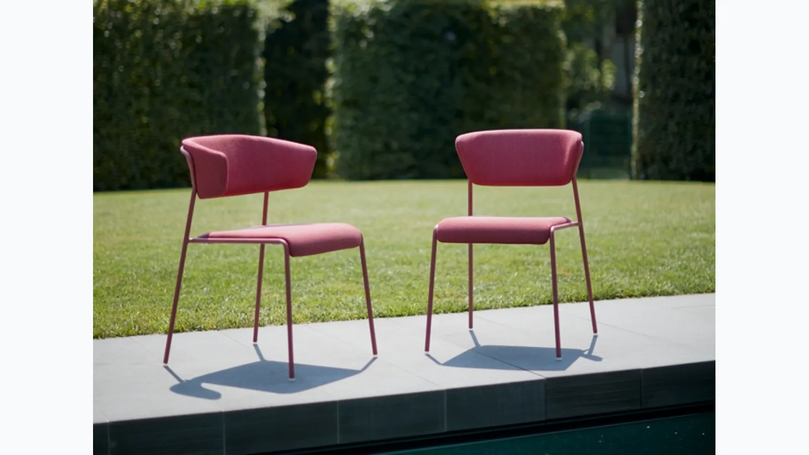 Lisa waterproof chair by Scab Design