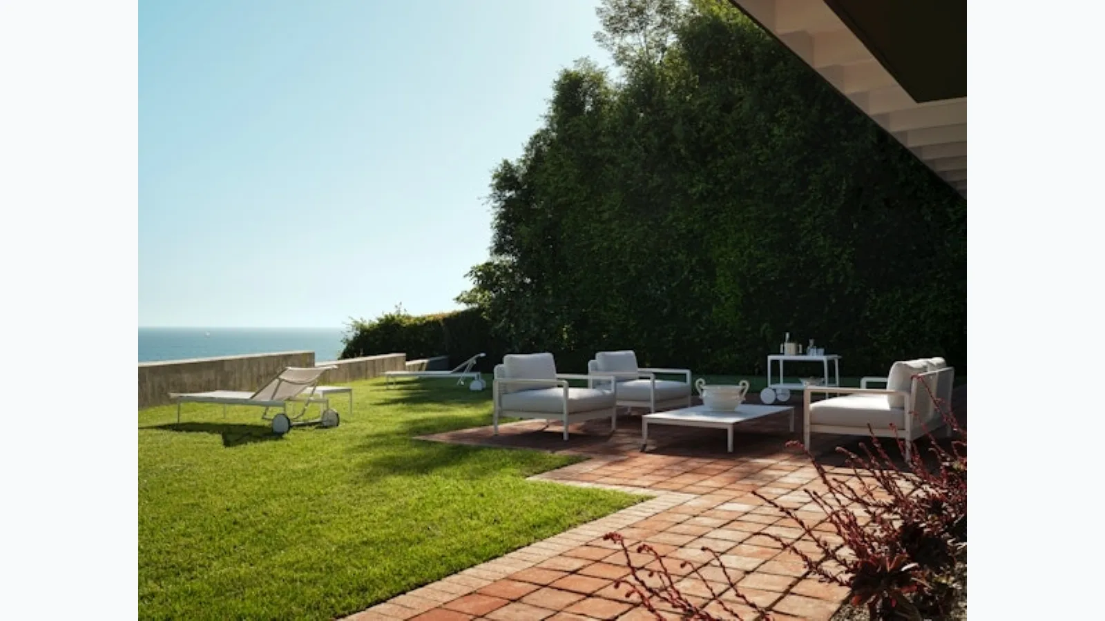 Lissoni Outdoor furniture by Knoll