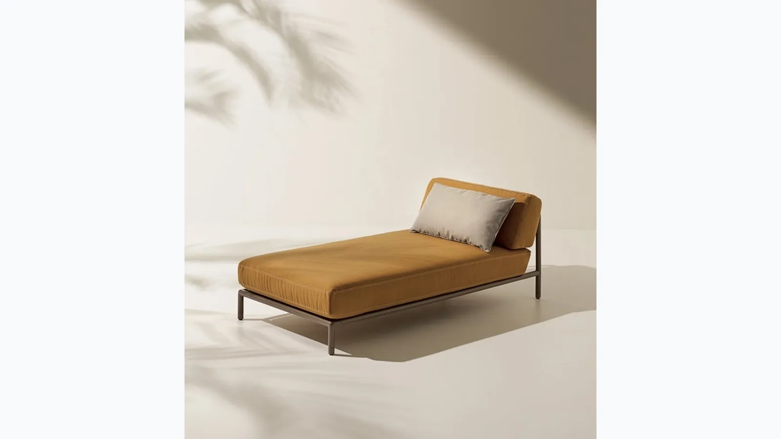 Ethimo's Poltrona Lodge