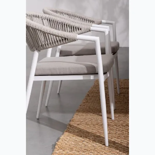 Millor chair in rope and aluminum by Bizzotto.