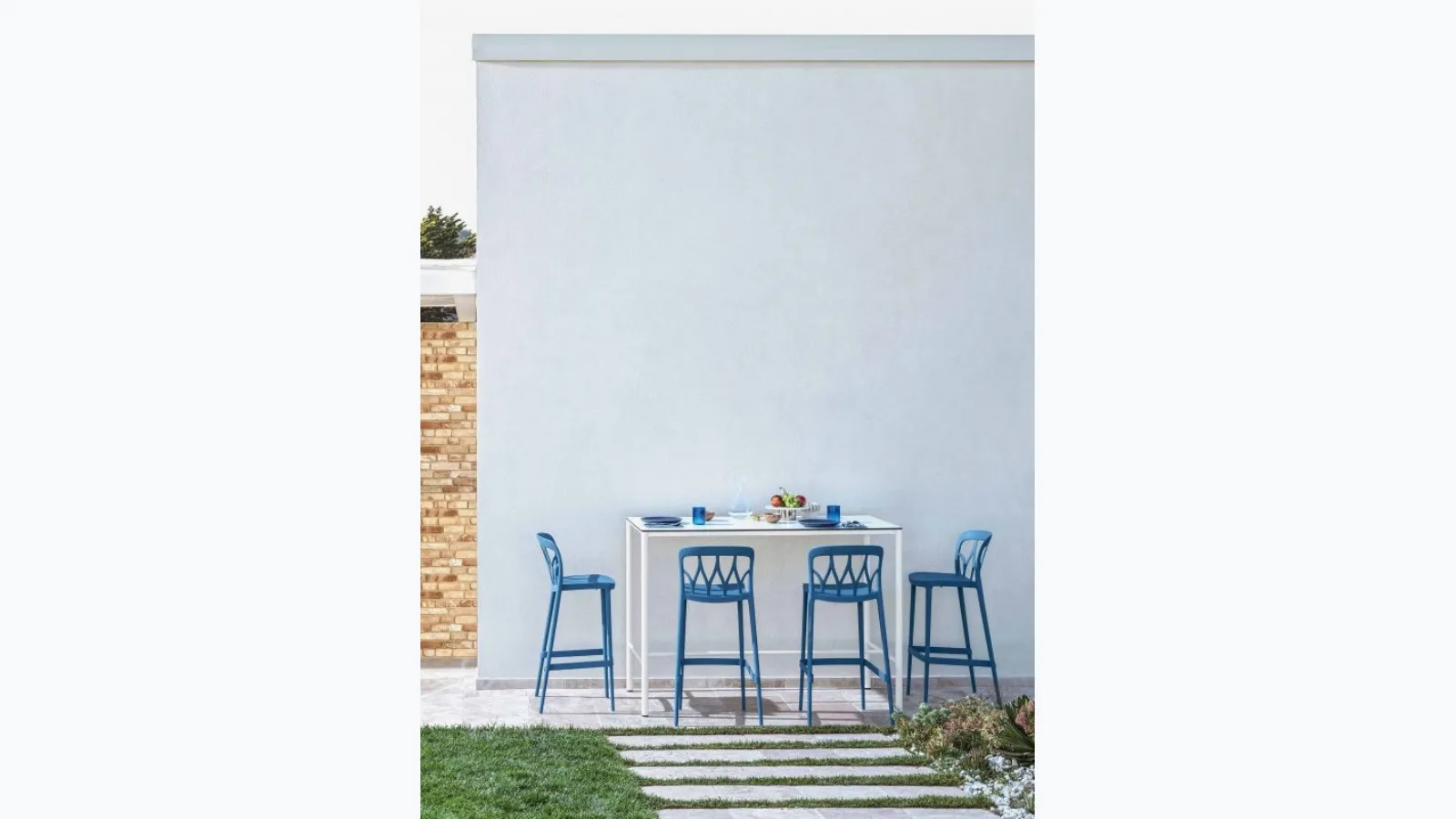Moon High Table by Bontempi
