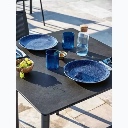 Moon Basso Outdoor garden table by Bontempi