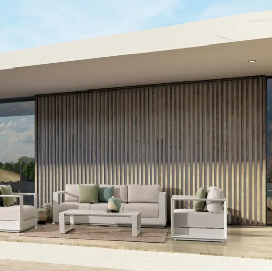 Moses outdoor furniture in aluminum and Bizzotto fabric.