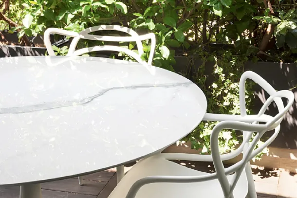 Kartell's Multiple Outdoor Table