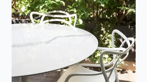 Kartell's Multiple Outdoor Table