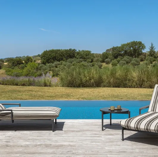 Nalu sun lounger by Talenti