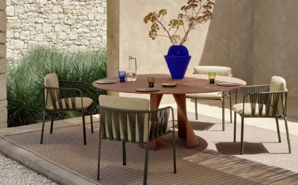 Nari chair by Pedrali