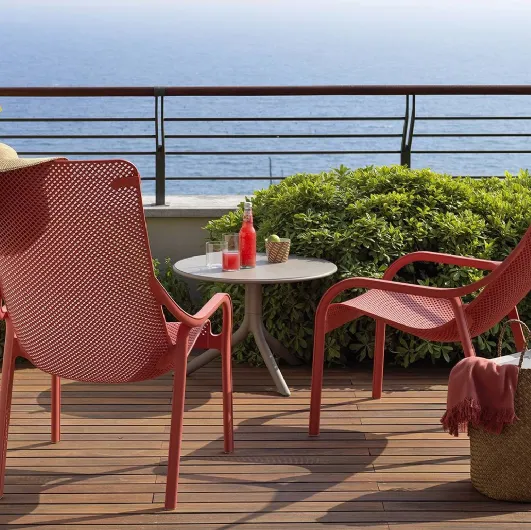 Net Lounge polycarbonate armchair by Nardi.