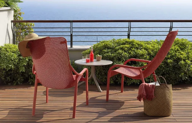 Net Lounge polycarbonate armchair by Nardi.