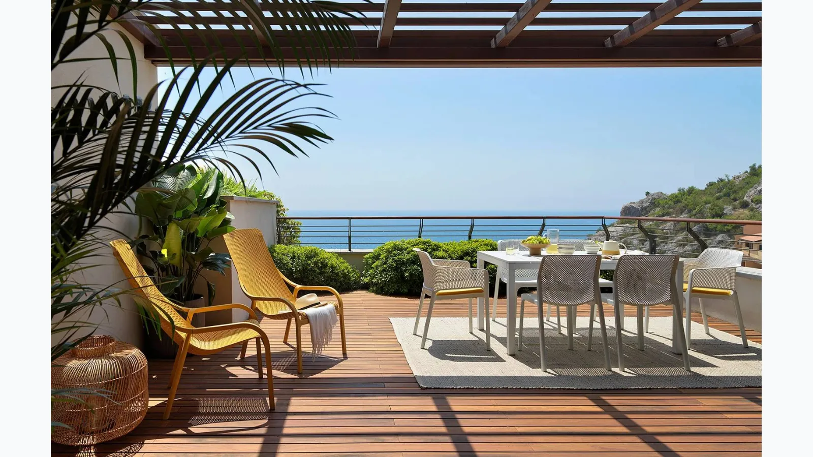 Polypropylene lounge armchair Net Lounge by Nardi