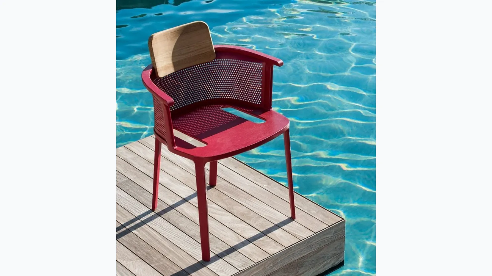 Nicolette armchair by Ethimo