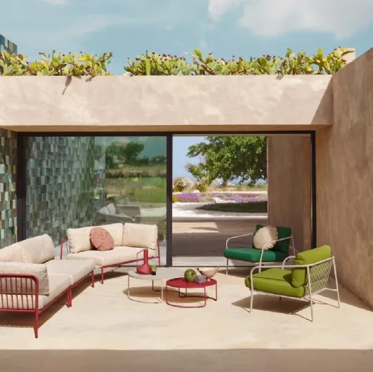 Outdoor Nolita lounge by Pedrali