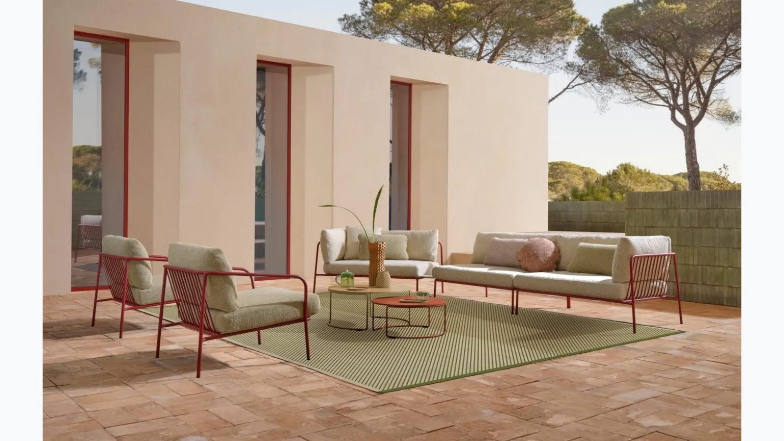 Outdoor Nolita Lounge by Pedrali