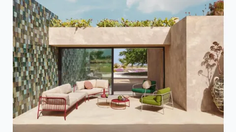 Outdoor Nolita lounge by Pedrali