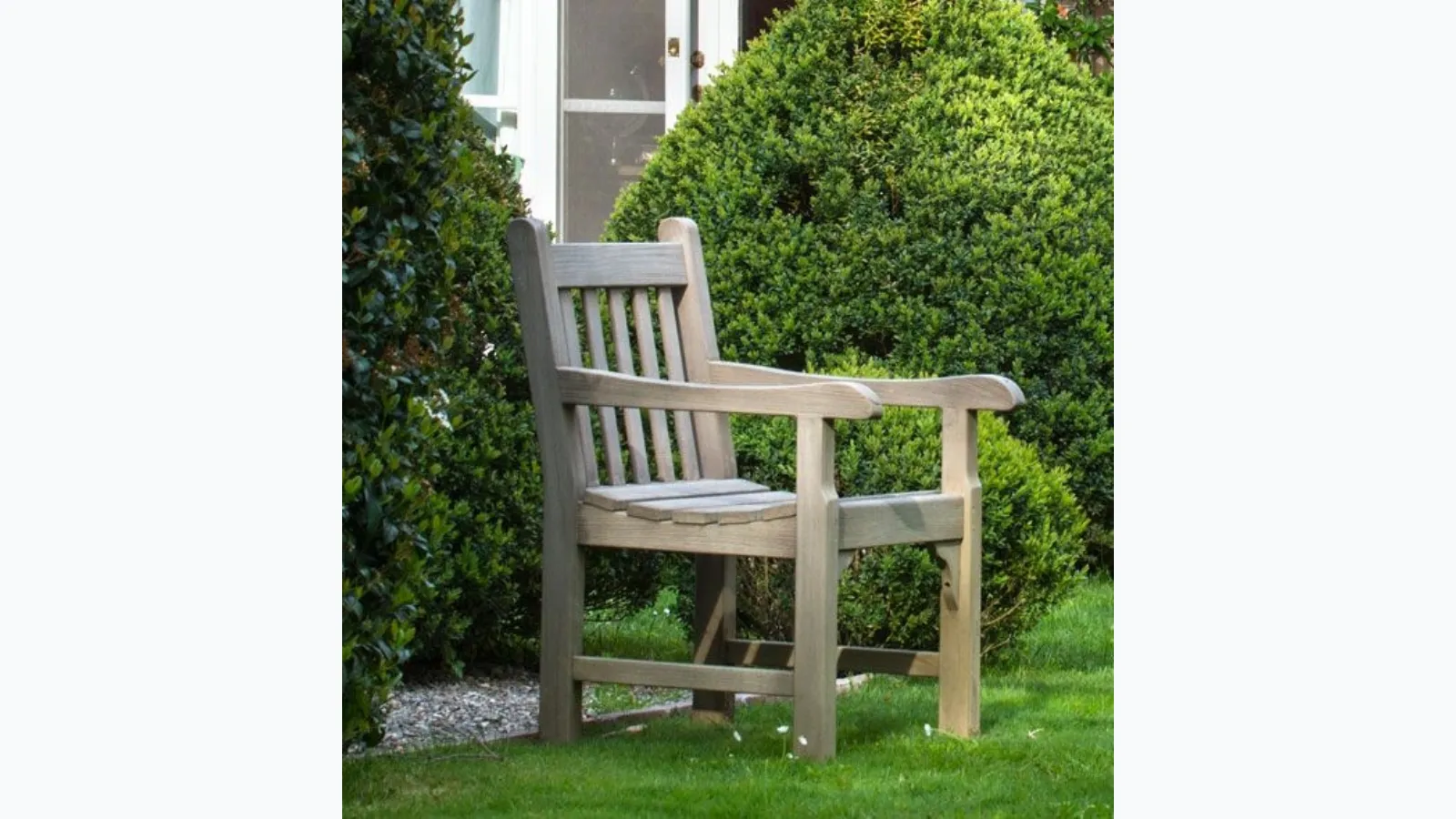 Notting Hill armchair in teak by Ethimo.