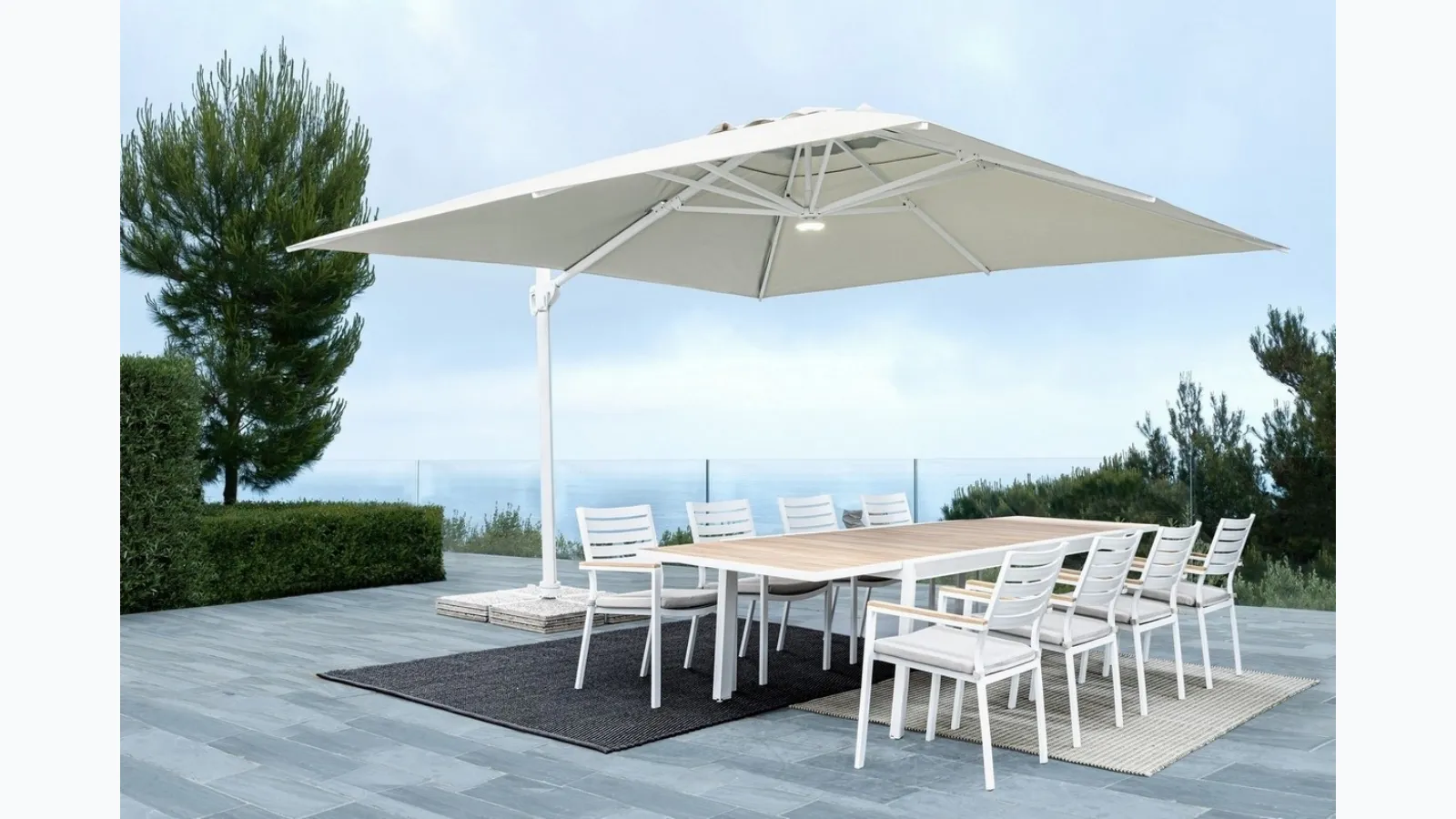 Sun umbrella with aluminum arm Eden by Bizzotto