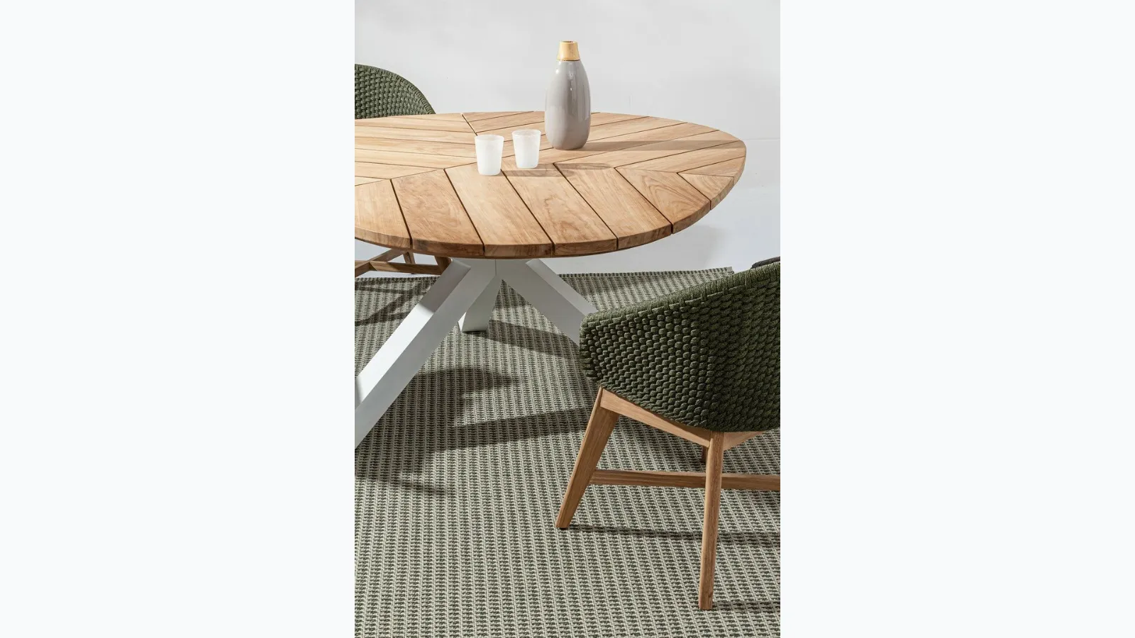 Palmdale Teak Table by Bizzotto
