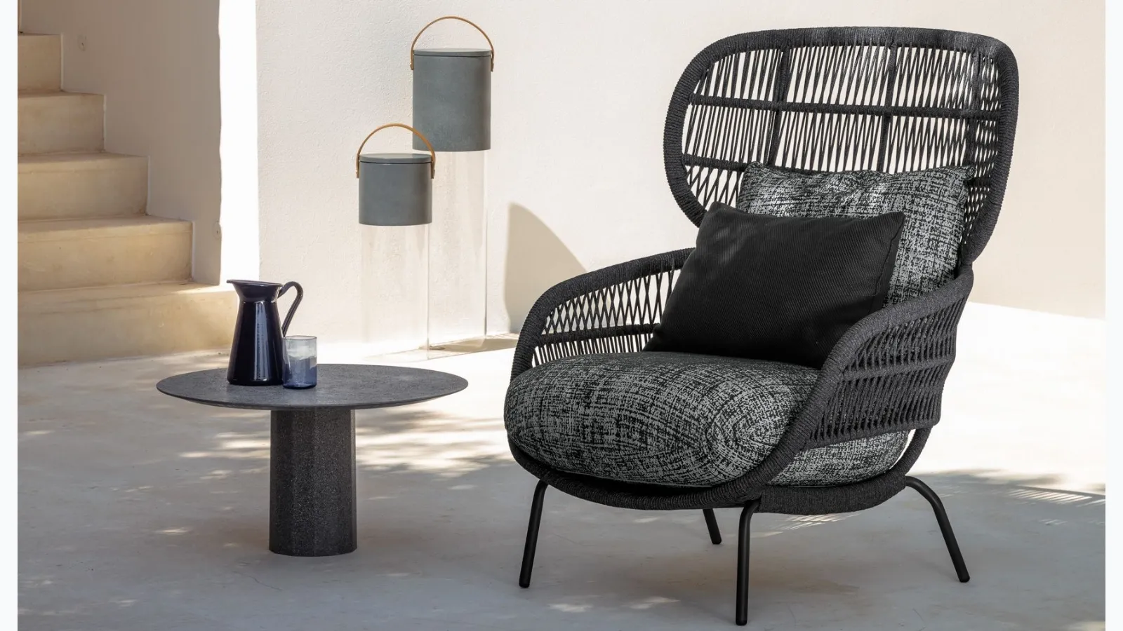 Berger Panama armchair in rope and aluminum by Talenti.