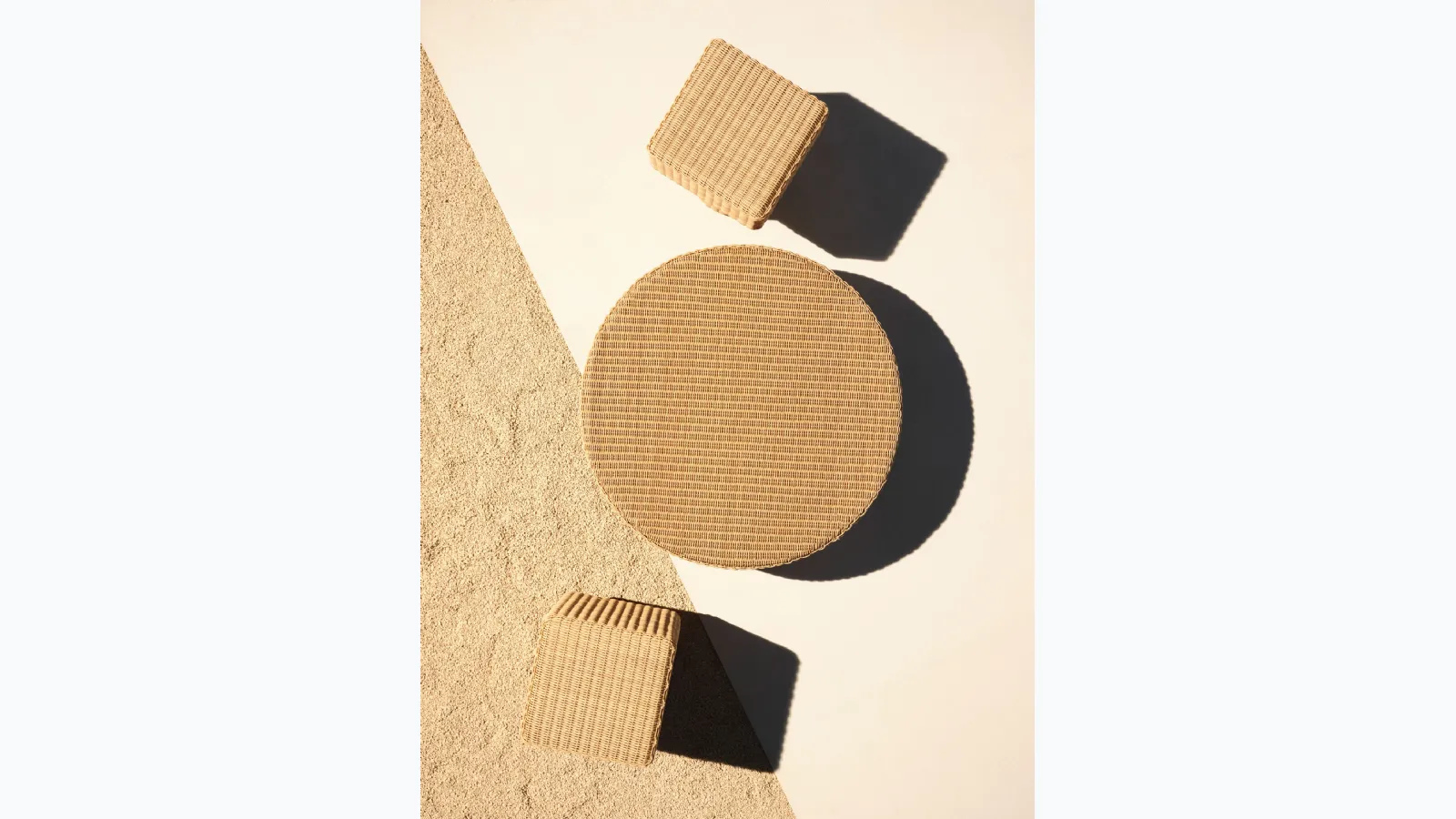 Pantalica coffee tables by Molteni & C