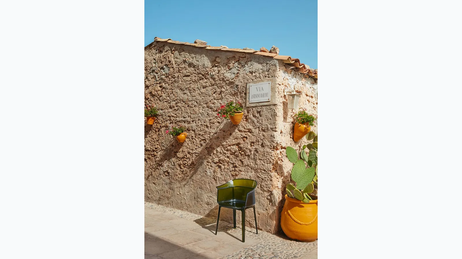 Kartell's Papyrus Chair