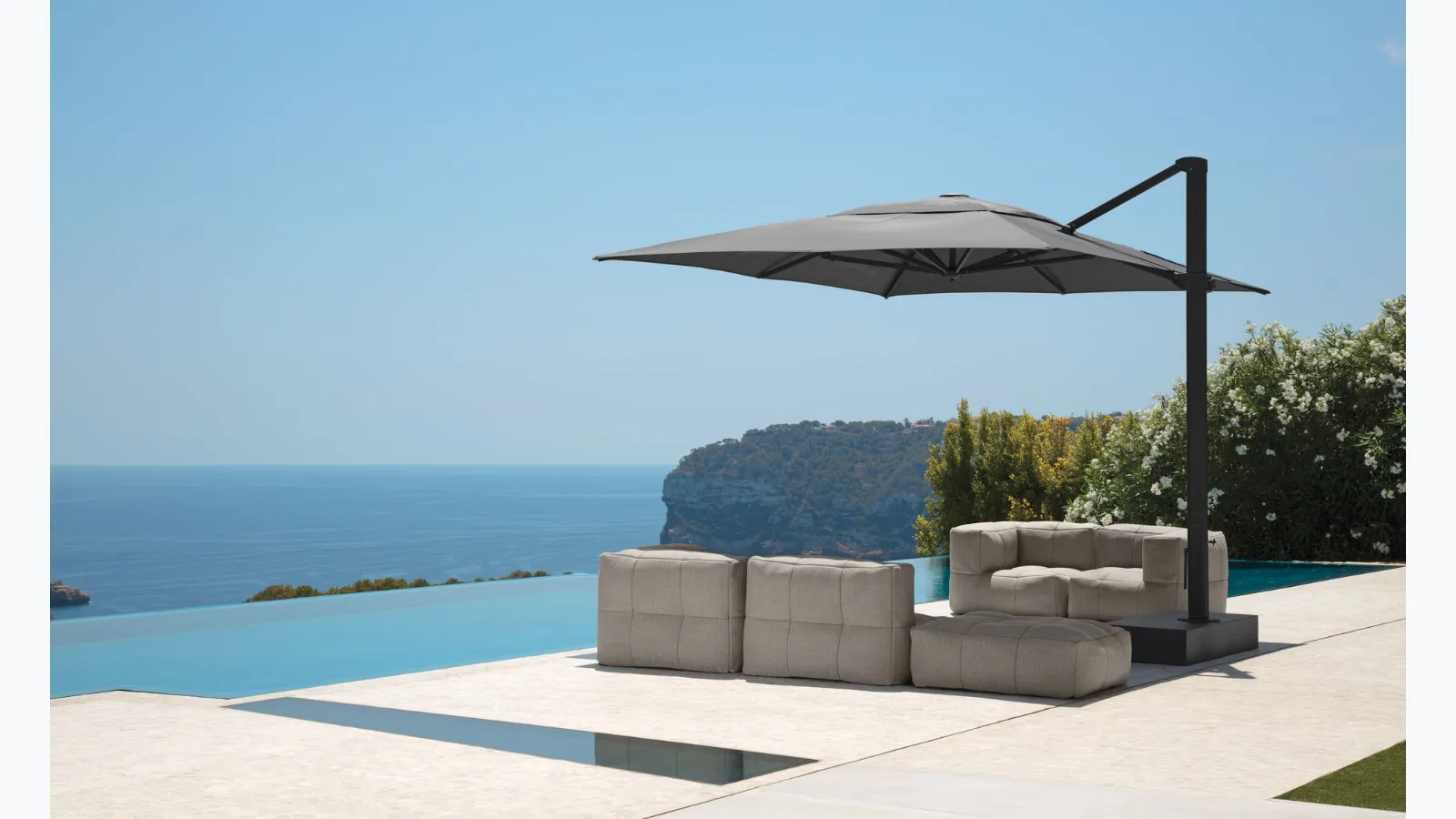 Parasol Athena by Talenti.